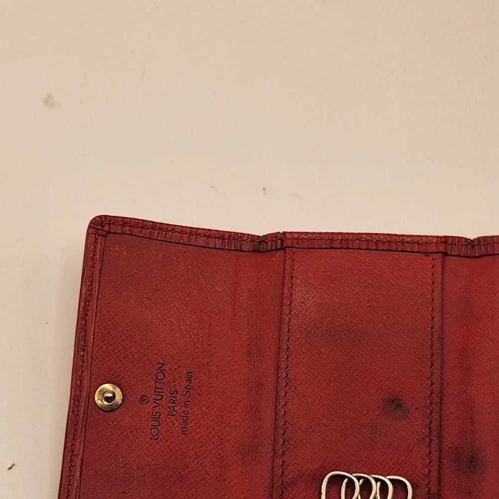 Louis Vuitton 4 Hook Key Holder Designer Wallet Red Epi Leather Trifold Case LV